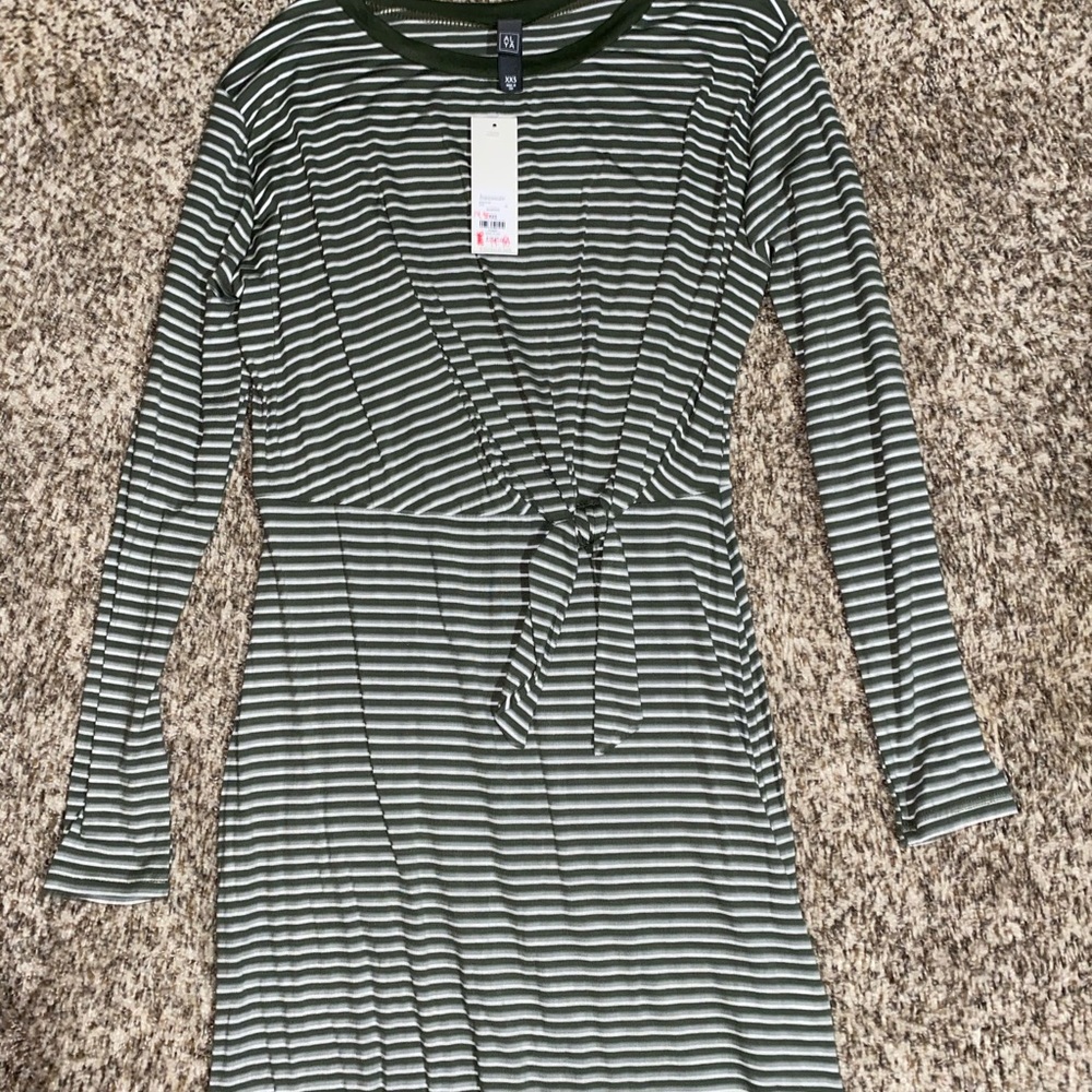 Francescas long sleeve dress